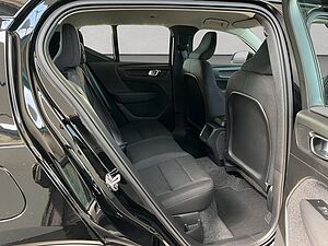 Volvo  Momentum Core