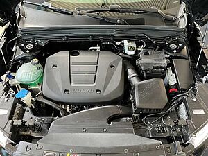 Volvo  Momentum Core