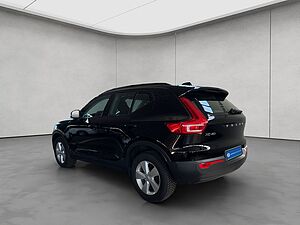 Volvo  Momentum Core