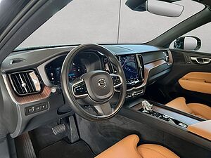 Volvo  T6 AWD Recharge  Glasd 360° PilotAssist
