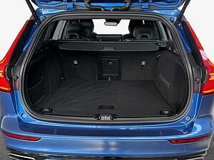 Volvo  T4  Aut Glasd PilotAssist BLIS Navi