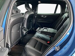 Volvo  T4  Aut Glasd PilotAssist BLIS Navi