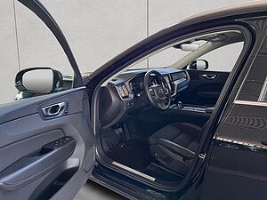 Volvo  Momentum Pro