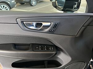 Volvo  Momentum Pro