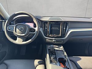 Volvo  Plus Dark