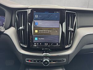 Volvo  Plus Dark