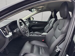 Volvo  Plus Dark