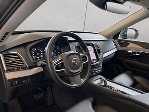 Volvo  Momentum Pro
