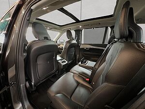 Volvo  Momentum Pro