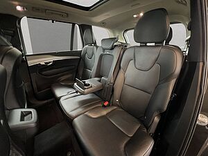 Volvo  Momentum Pro