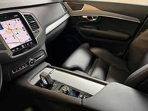 Volvo  Momentum Pro