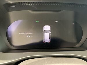 Volvo  Plus Dark