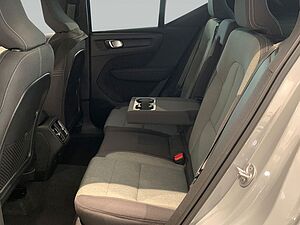 Volvo  Plus Dark