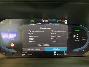 Volvo  Plus Dark