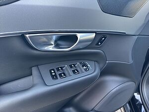 Volvo  Plus Bright