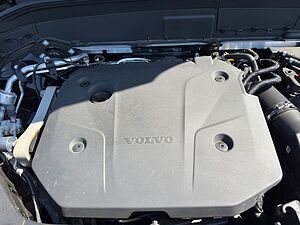 Volvo  Plus Bright
