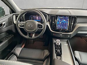 Volvo  Plus Dark