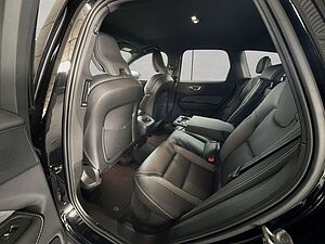 Volvo  Plus Dark