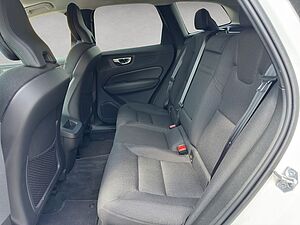 Volvo  Momentum Pro