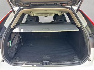 Volvo  Momentum Pro
