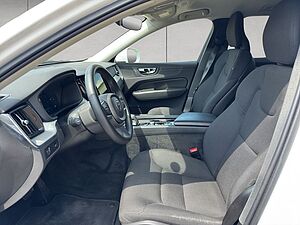 Volvo  Momentum Pro