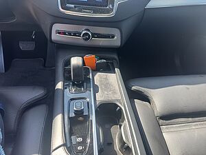 Volvo  Plus Bright