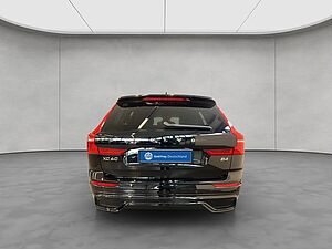 Volvo  Plus Dark