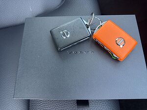 Volvo  Plus Bright