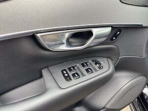Volvo  Plus Bright