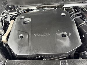 Volvo  Plus Bright