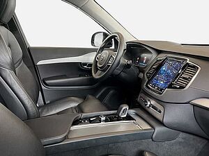 Volvo  Ultimate Dark