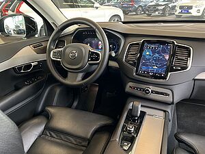 Volvo  Ultimate Dark