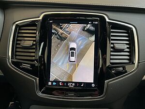 Volvo  Ultimate Dark