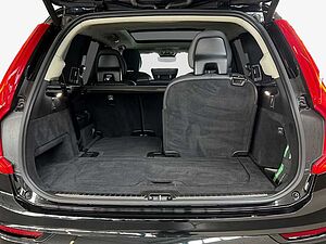Volvo  Ultimate Dark