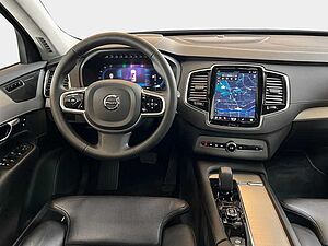 Volvo  Ultimate Dark