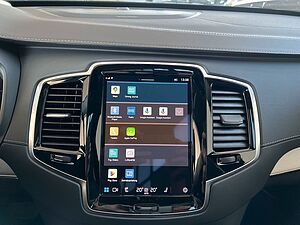 Volvo  Ultimate Dark