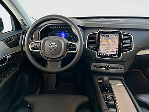 Volvo  Ultimate Dark