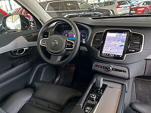 Volvo  Ultimate Dark
