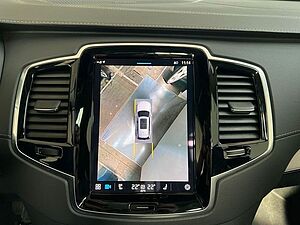 Volvo  Ultimate Dark