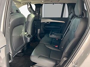 Volvo  Ultimate Dark