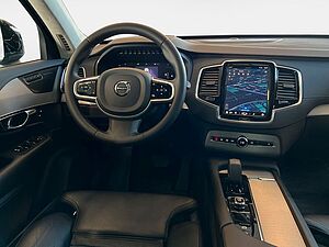 Volvo  Ultimate Dark