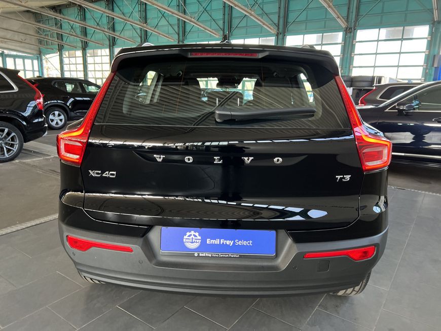 Volvo  Momentum Core