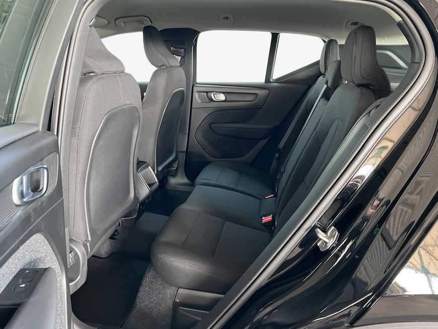 Volvo  Momentum Core