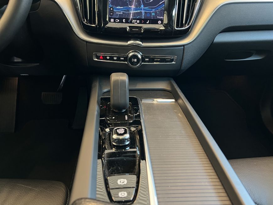 Volvo  Expression