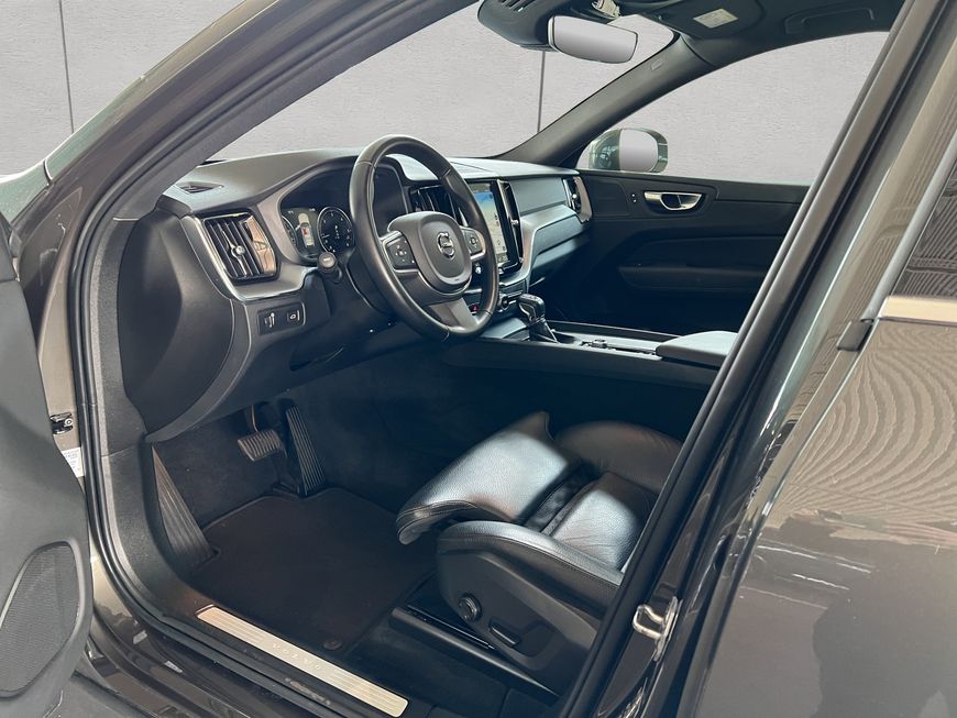 Volvo  Momentum Pro