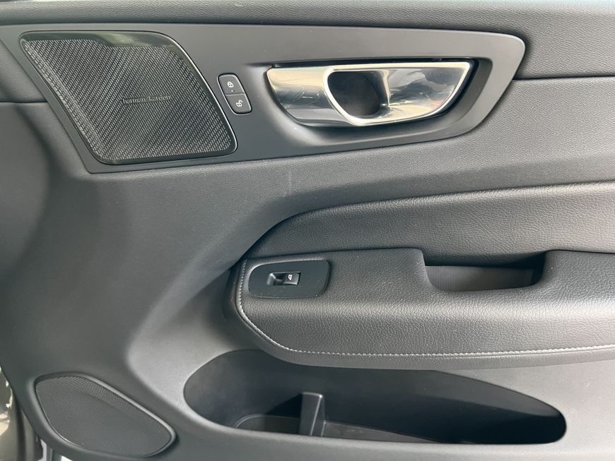 Volvo  Momentum Pro