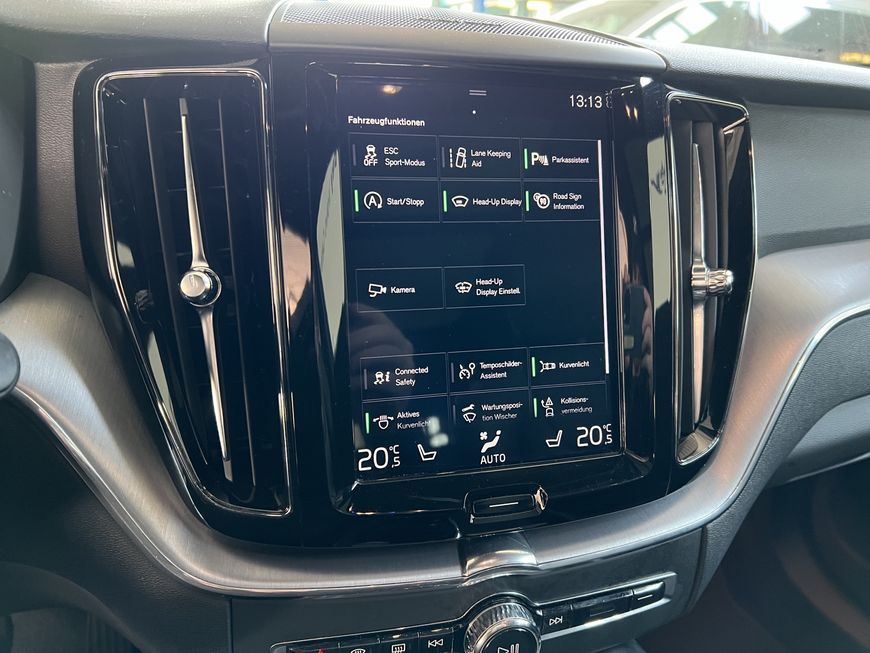 Volvo  Momentum Pro