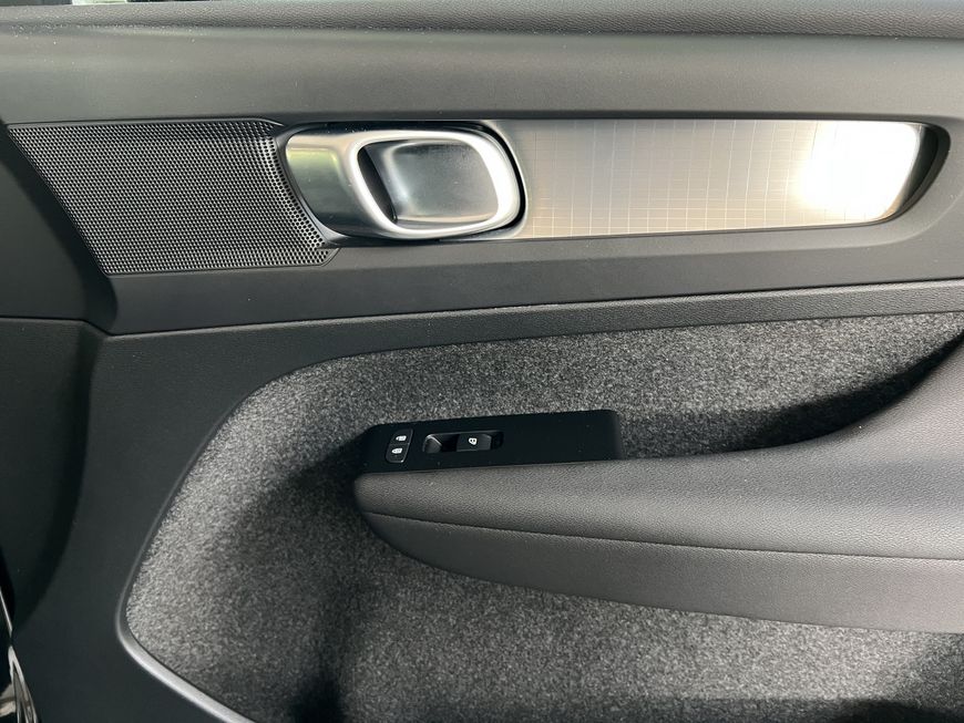Volvo  Momentum Pro