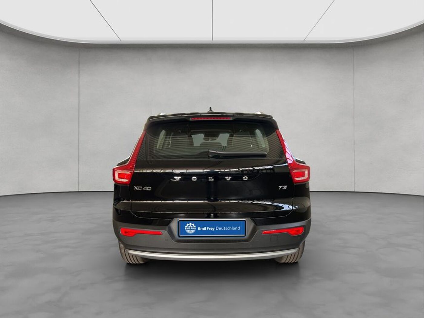 Volvo  Momentum Pro