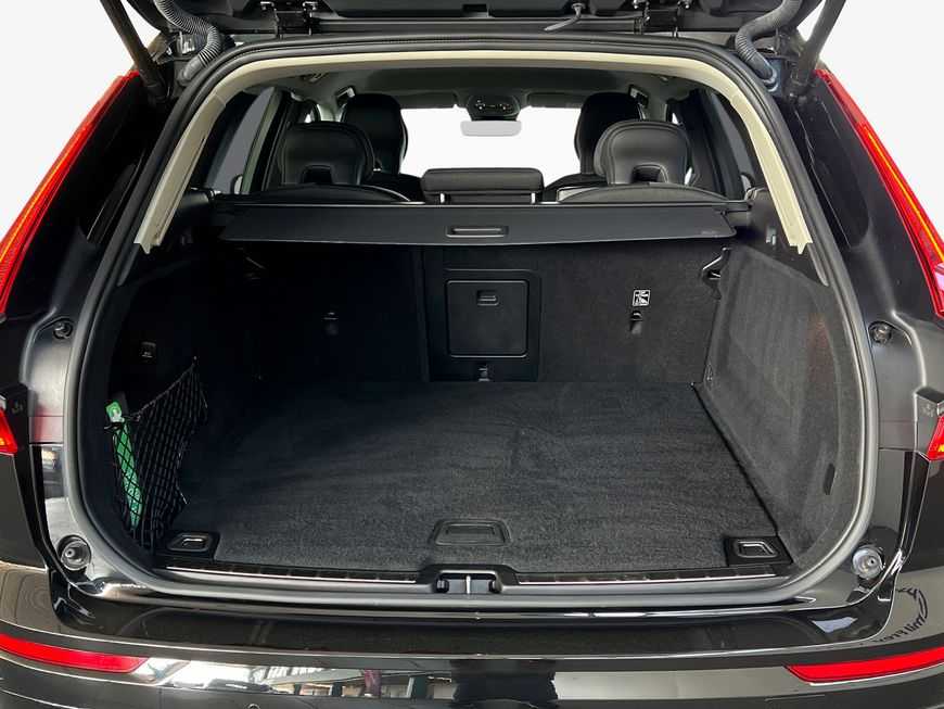 Volvo  Core